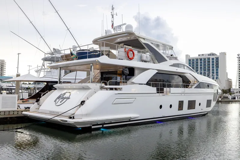 Captain Morgan II Yacht Photos Pics 