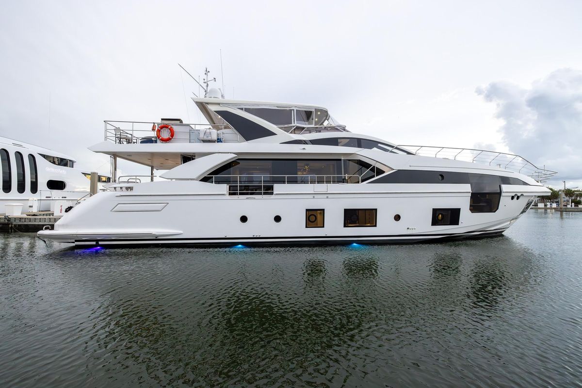 2021 Azimut 88 