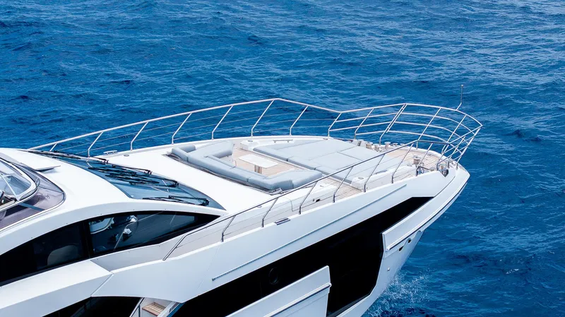 Captain Morgan II Yacht Photos Pics 