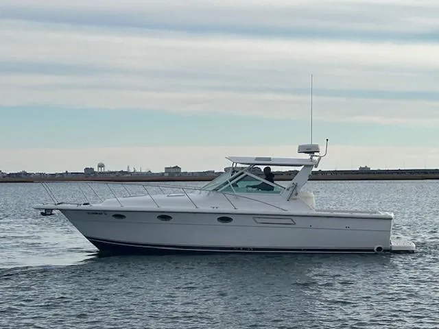 Mickadoo Yacht Photos Pics 