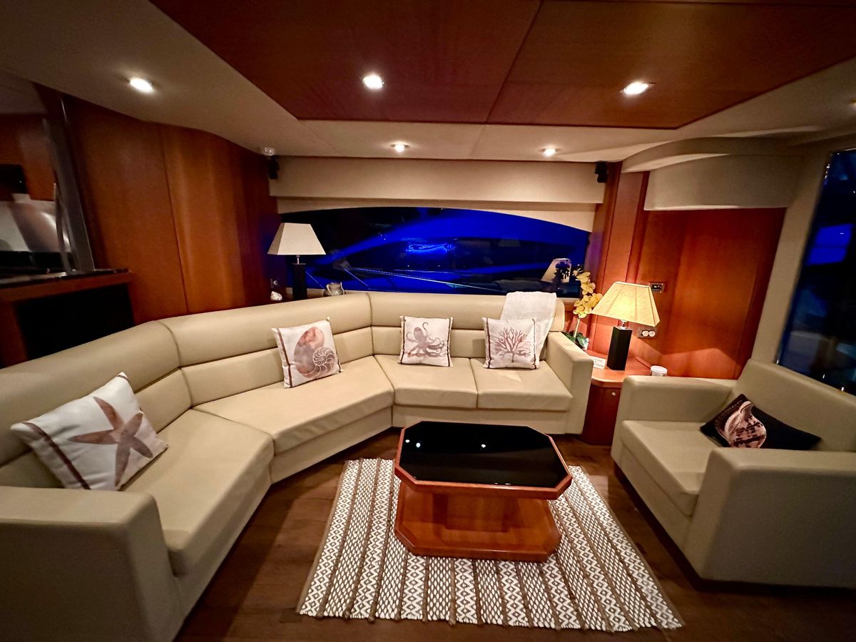 2008 Sunseeker 70 