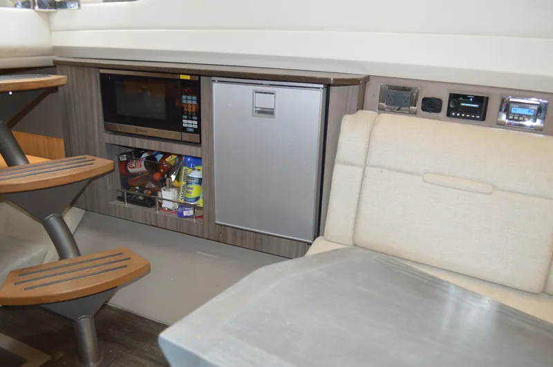 La Santa Yacht Photos Pics 