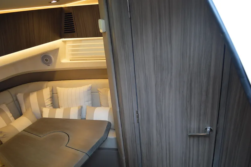 La Santa Yacht Photos Pics 