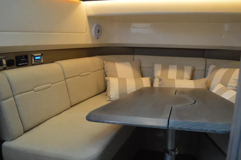 La Santa Yacht Photos Pics 