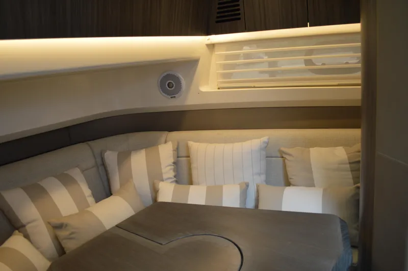 La Santa Yacht Photos Pics 