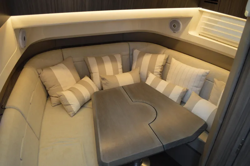 La Santa Yacht Photos Pics 