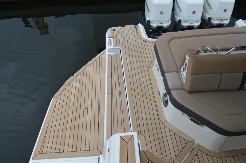 La Santa Yacht Photos Pics 