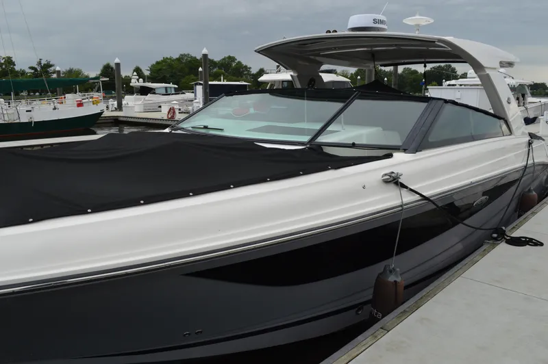 La Santa Yacht Photos Pics 