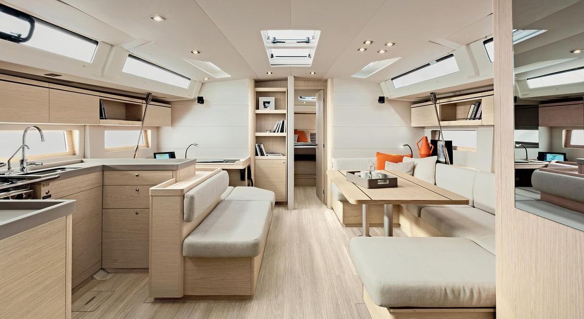 2020 Beneteau 52 