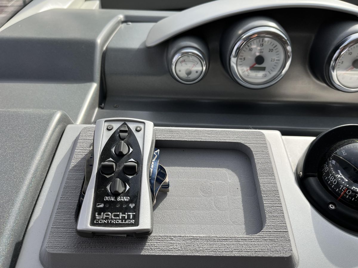 2008 Azimut 62 