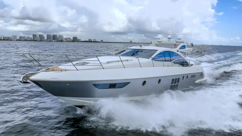 62 Azimut 62s Yacht Photos Pics 