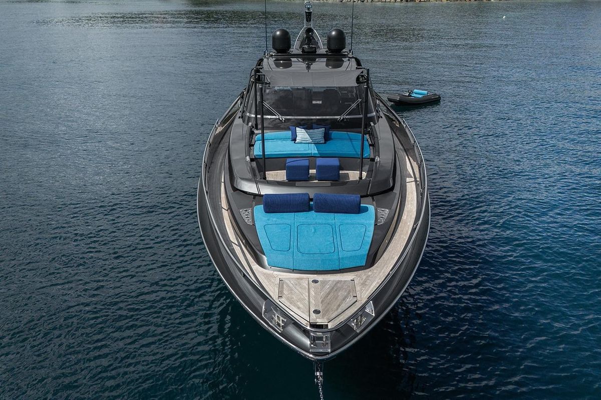 2024 Riva 76 