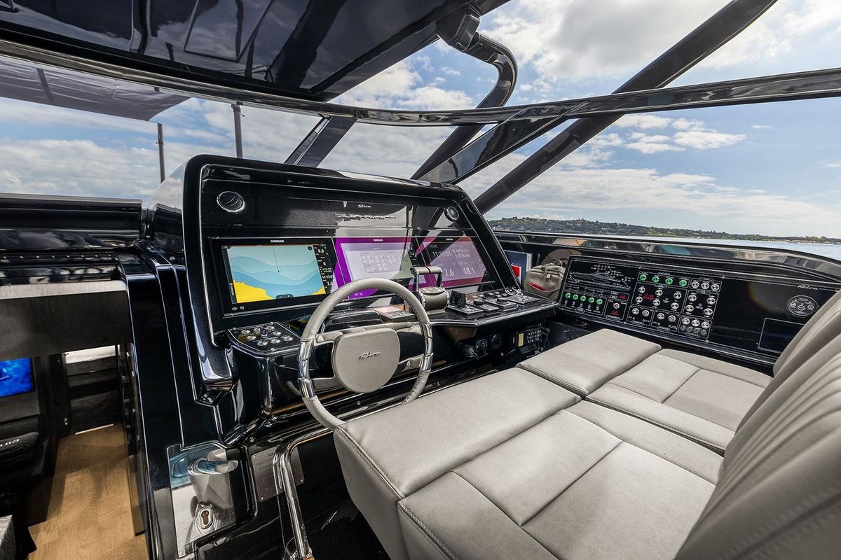 2024 Riva 76 
