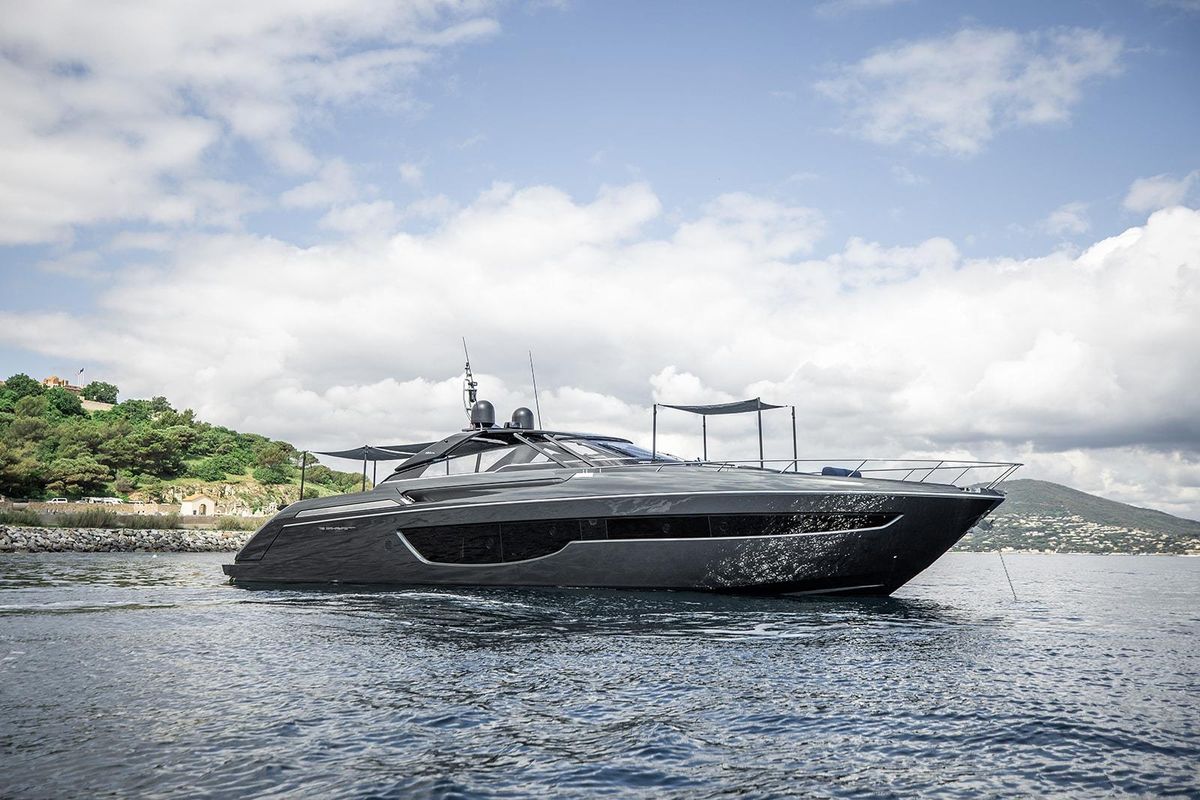 2024 Riva 76 