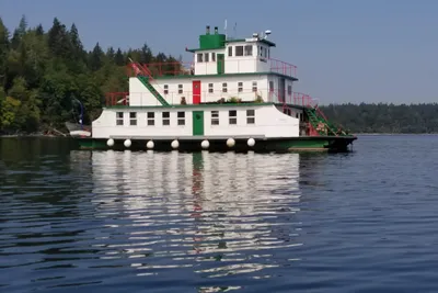 Ferry Custom
