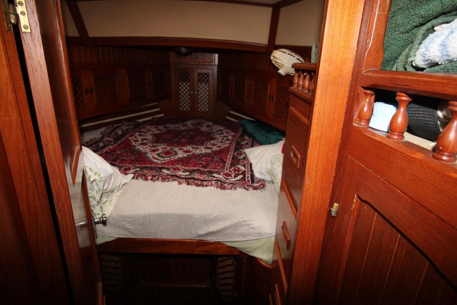 1984 Young Sun Westwind 35