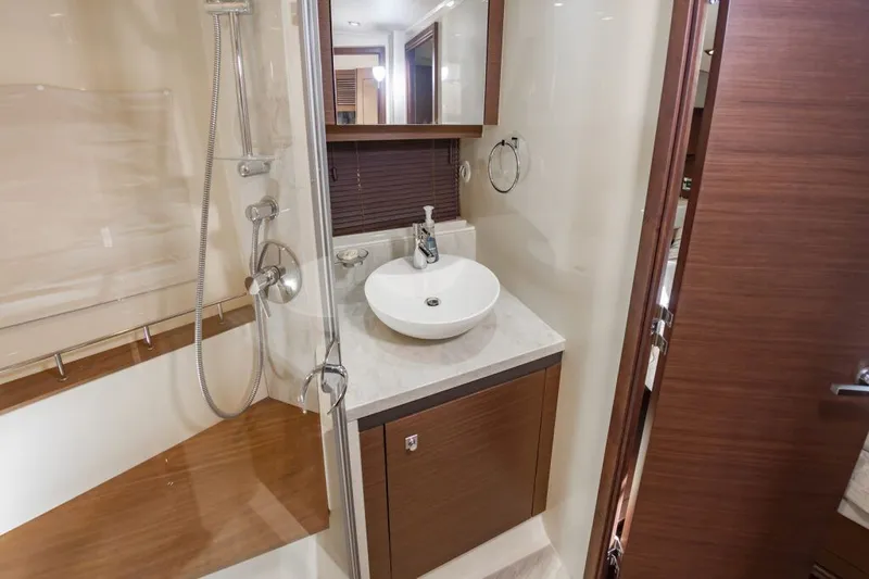 Sea Smoke Yacht Photos Pics 