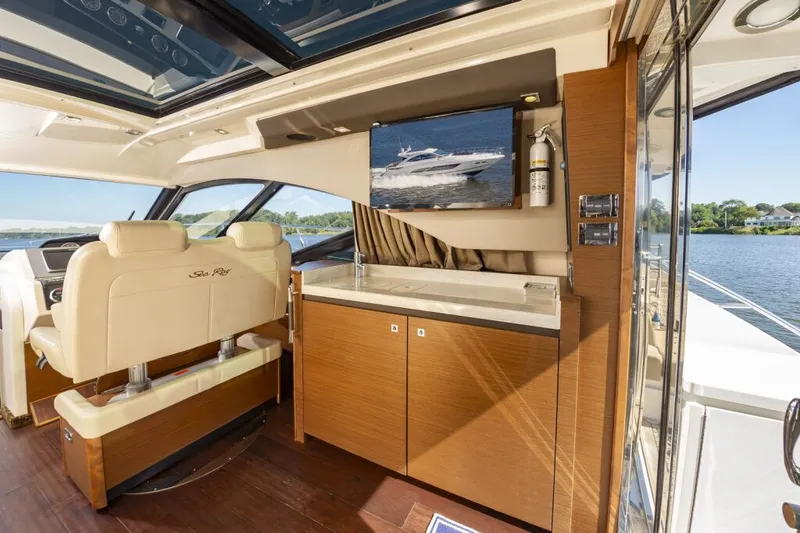 Sea Smoke Yacht Photos Pics 