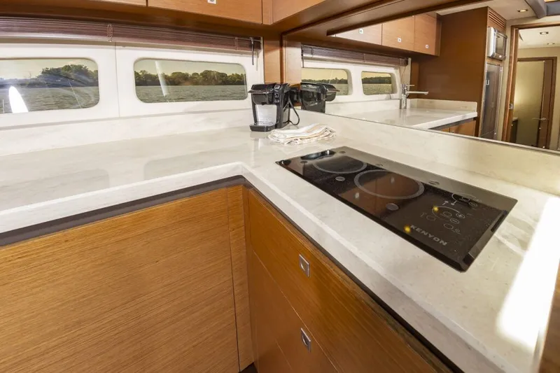 Sea Smoke Yacht Photos Pics 