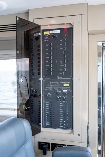 Vesper Lynd Yacht Photos Pics 