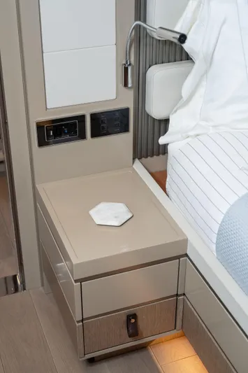 Vesper Lynd Yacht Photos Pics 