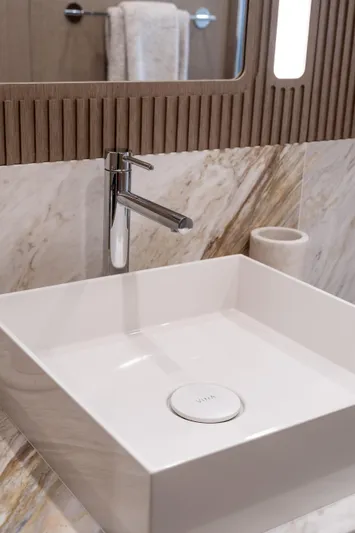 Vesper Lynd Yacht Photos Pics 