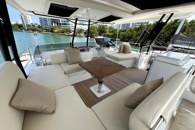 Kapitan Yacht Photos Pics 