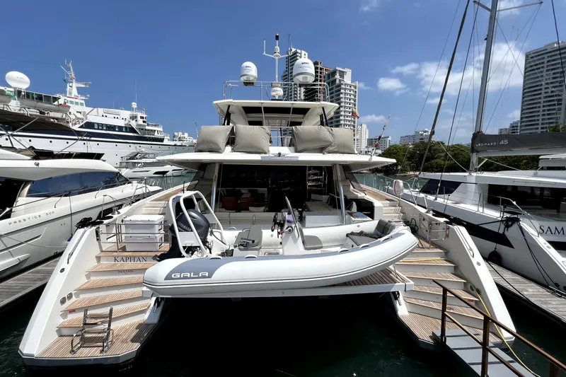 Kapitan Yacht Photos Pics 