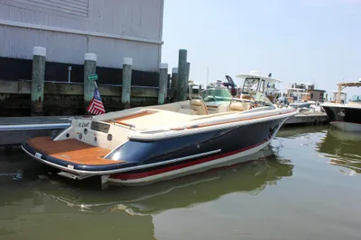 Chris-Craft Launch 25