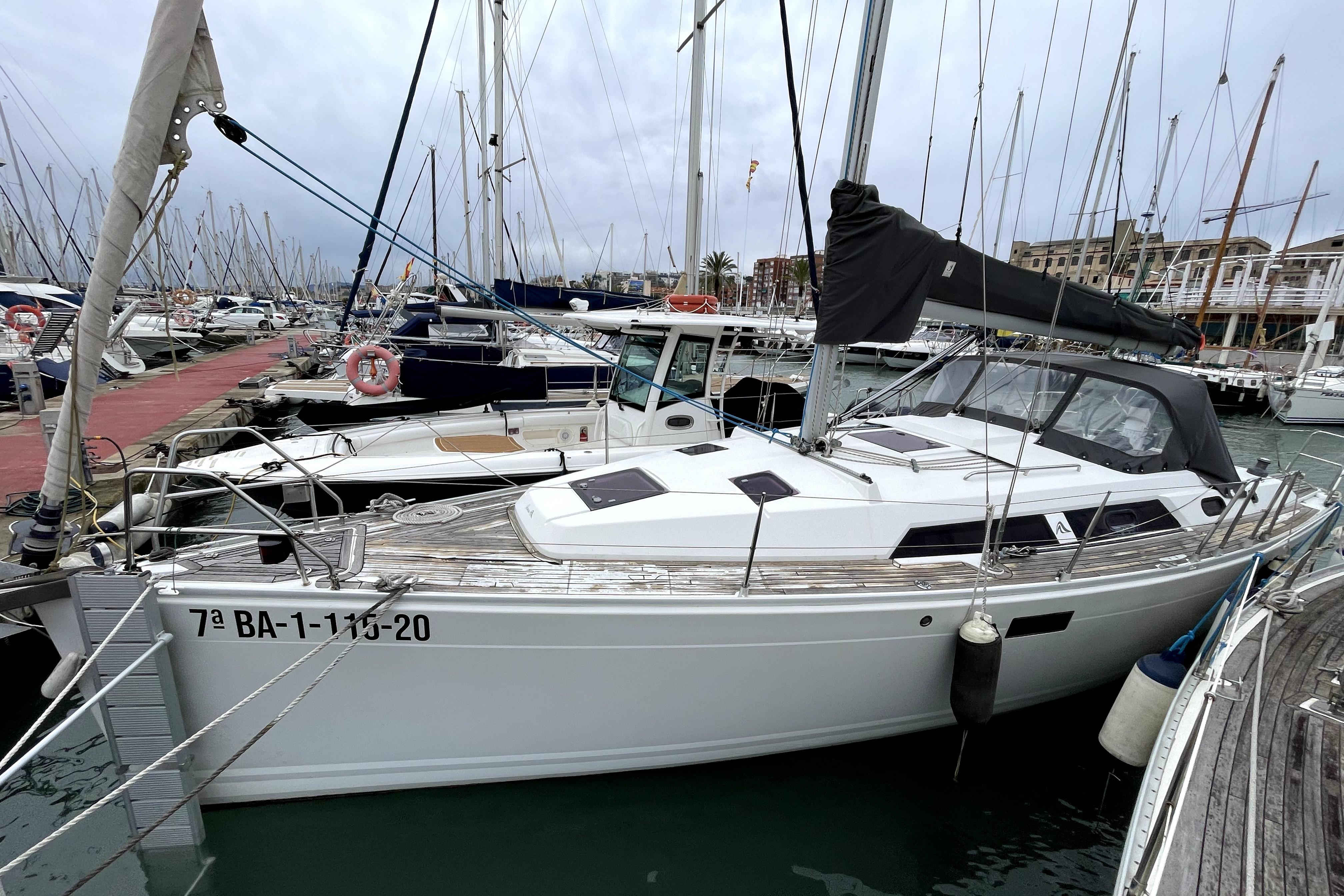 2007 Hanse 350