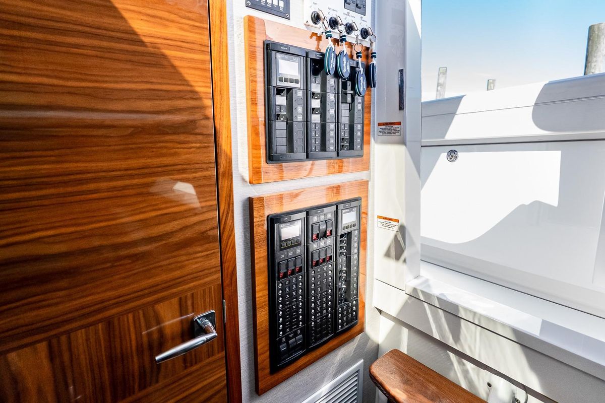2023 Valhalla Boatworks 46 
