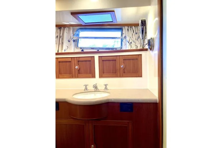 Grace Yacht Photos Pics 2019 Marlow 49e - Image 32