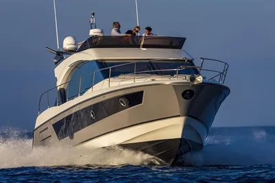Beneteau Monte Carlo 52