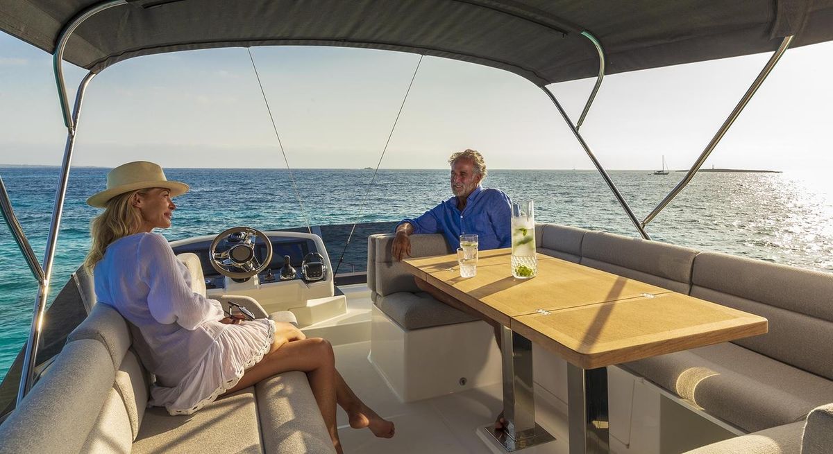 2022 Beneteau 53