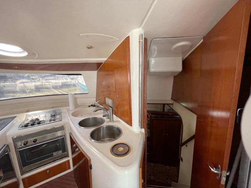 2002 Fountaine Pajot Belize 43