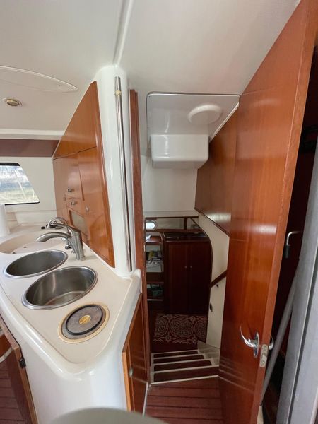 2002 Fountaine Pajot Belize 43