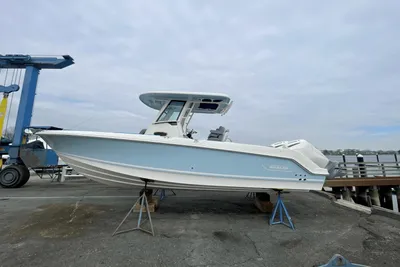 Boston Whaler 250 Outrage