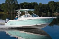 2023 Robalo R247 Dual Console