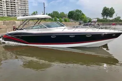 Formula 370 Super Sport