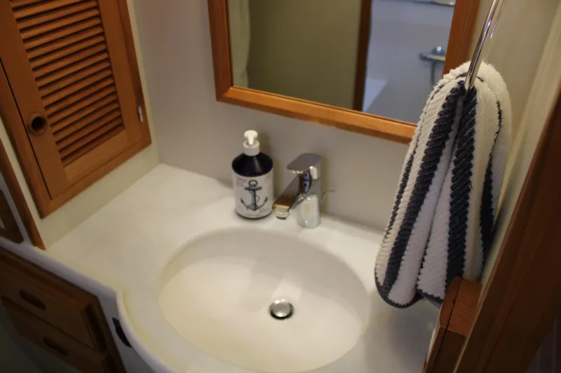 Dogfish Yacht Photos Pics 