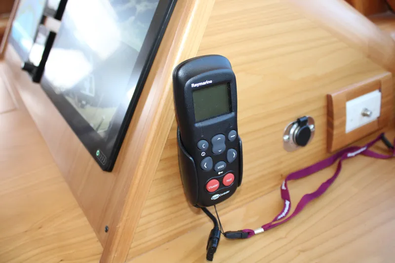 Dogfish Yacht Photos Pics 