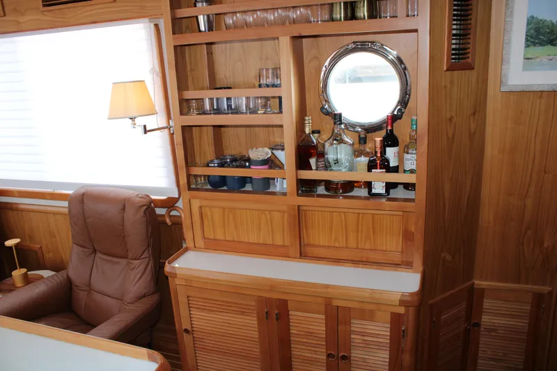 Dogfish Yacht Photos Pics 