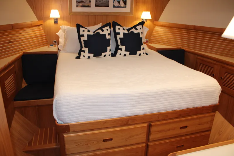 Dogfish Yacht Photos Pics 