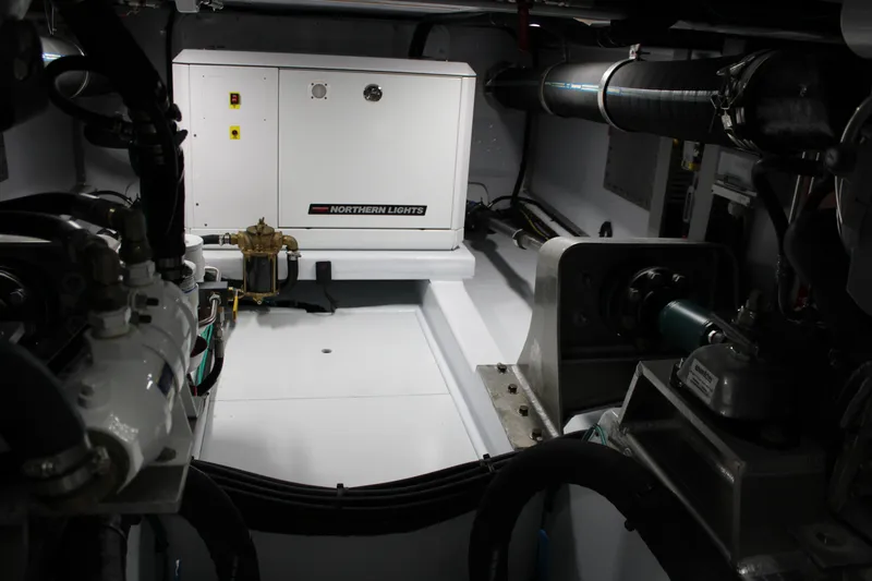 Dogfish Yacht Photos Pics 