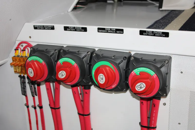 Dogfish Yacht Photos Pics 