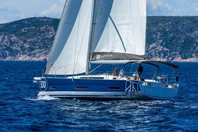 Dufour 530