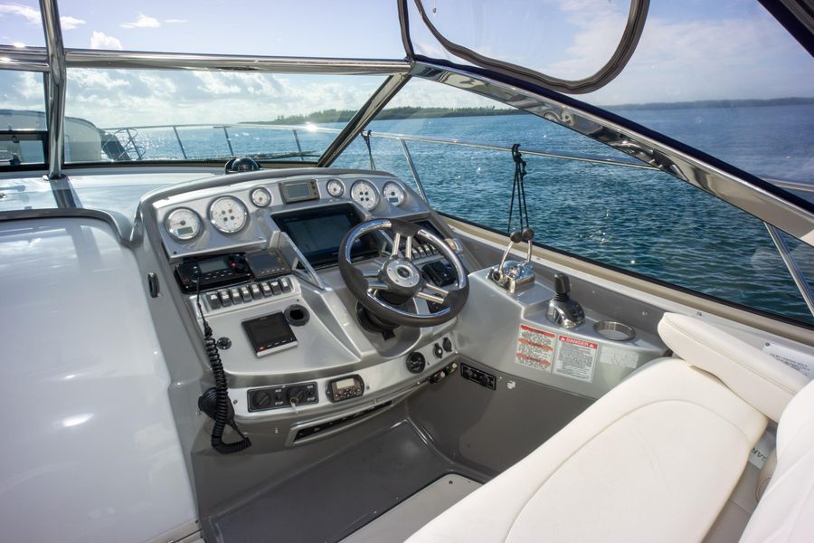 2008 Monterey 400 Sport Yacht