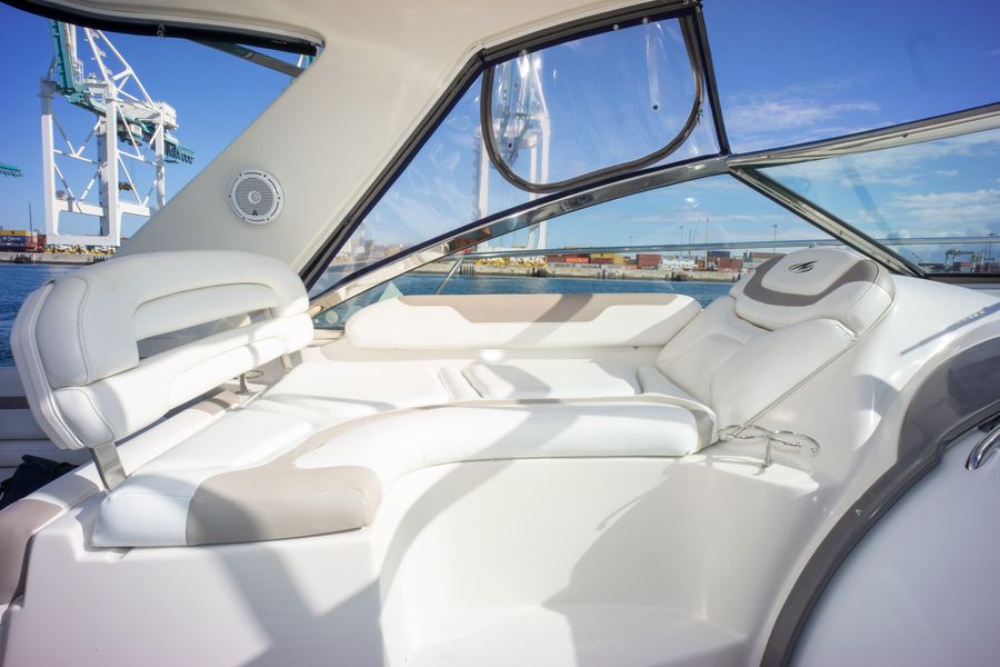 2008 Monterey 400 Sport Yacht