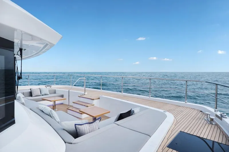 Seaview 75 Yacht Photos Pics Luxurious Heysea Seaview 75 yacht deck with ocean view, featuring elegant seating, 2026 model.