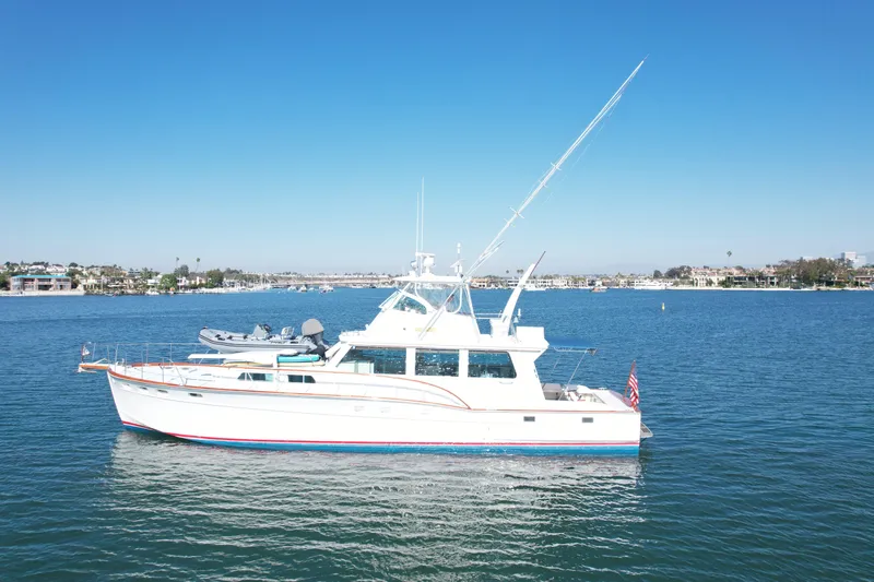 Huck Fin Yacht Photos Pics 